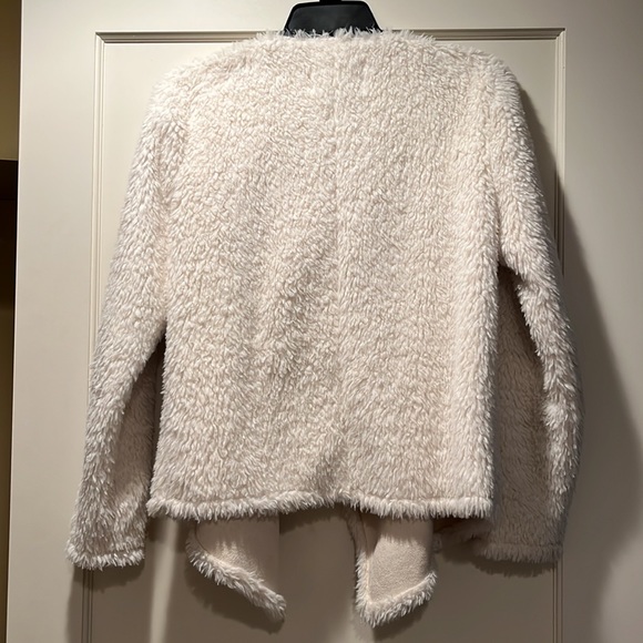 Fuzzy jacket - Picture 2 of 2
